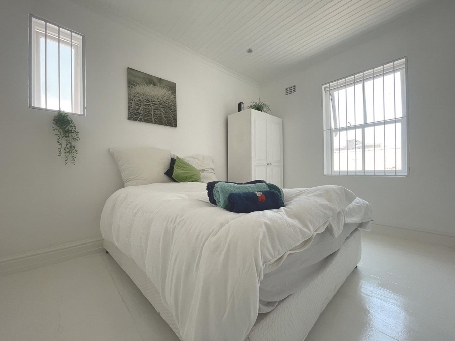 To Let 6 Bedroom Property for Rent in Sea Point Western Cape